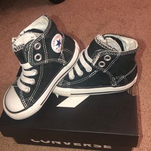 Converse High Tops. Black size 5 toddler